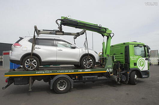 С улиц эвакуировали 70 машин без номеров