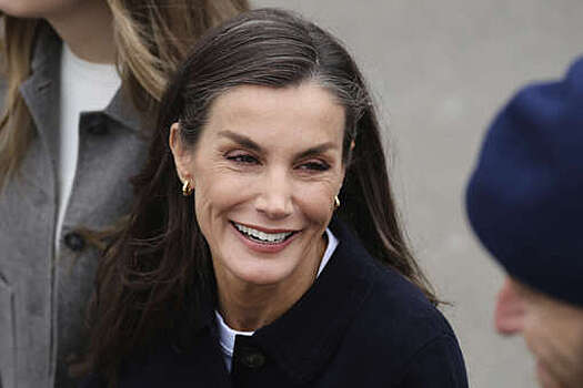 Королева Испании Летиция с дочерьми Леонор и Софией появилась на премии