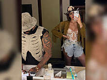 Модель Валентина Иванова в кружевном корсете снялась с рэпером на отдыхе