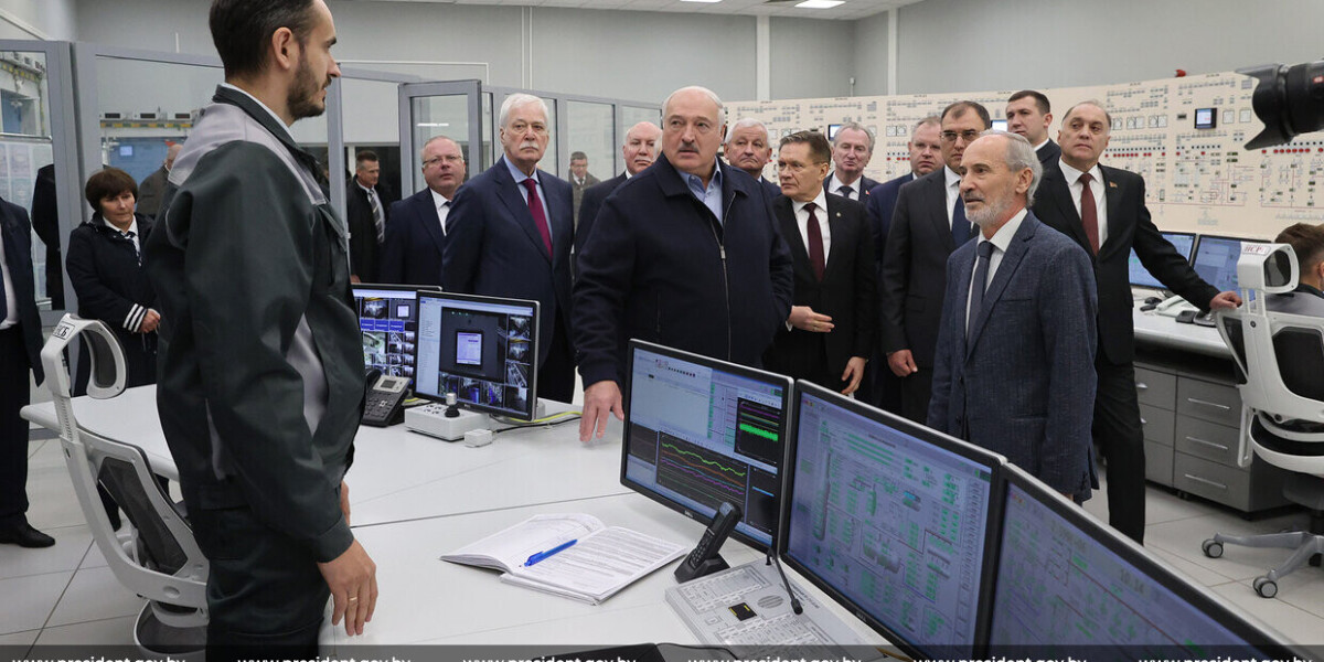 Лукашенко: Можно построить и третий блок Белорусской АЭС