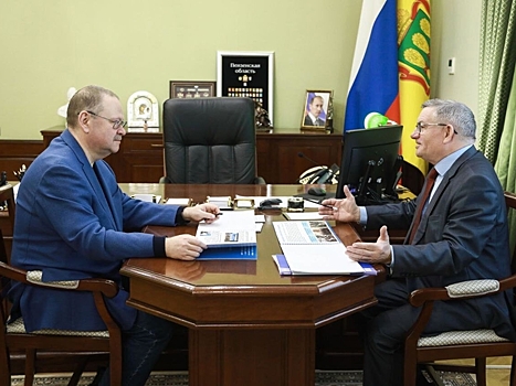 Олег Мельниченко попросил Владимира Подобеда продолжить работу на посту председателя пензенской ТПП
