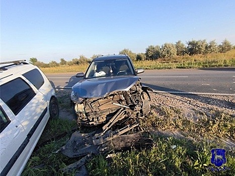 Пятеро в больнице: в Самарской области на трассе столкнулись Hyundai Creta и LADA Largus