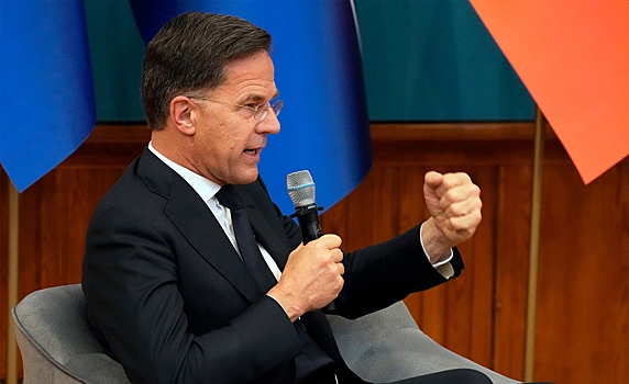 Рютте заявил о готовности НАТО усилить военный потенциал на востоке