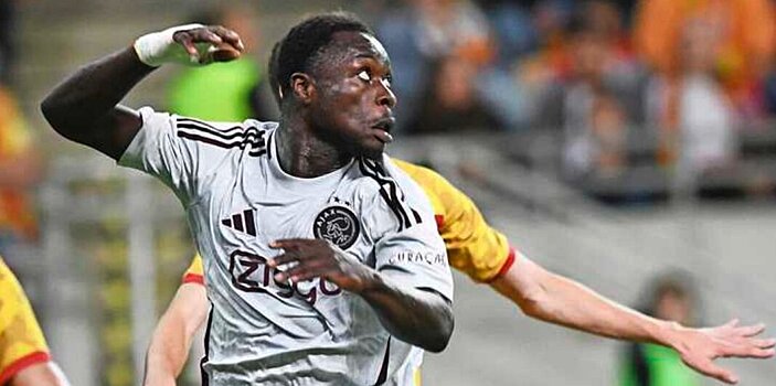 Агент Бробби сообщил «Аяксу», что игрок не перейдет в «Ноттингем»: «Он уйдет, если будет хороший вариант. Финансовые проблемы клуба – не моя проблема»