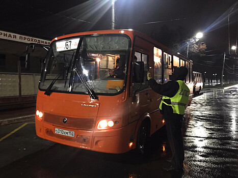 Шесть автобусов добавят на маршруты НПАТ, дублирующие маршрутку Т-67