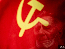 В соцсетях прокляли Зеленского за отмену Дня Победы