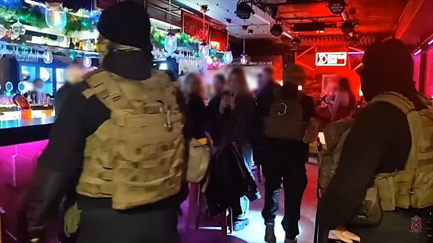 Сотрудники наркоконтроля провели рейд в двух районах Волгограда