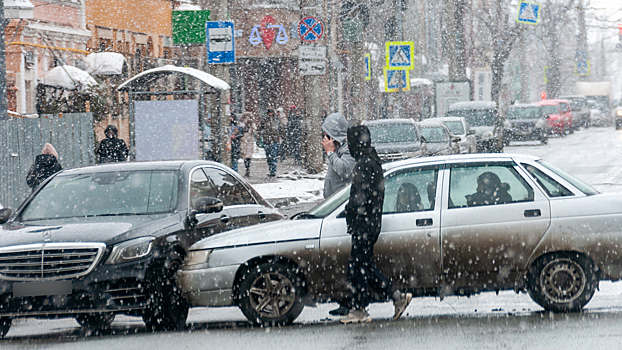 В Госдуме предложили взыскивать ущерб с виновника ДТП без ОСАГО