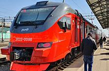 На пригородных направлениях Новосибирской области запустили электропоезд новой серии