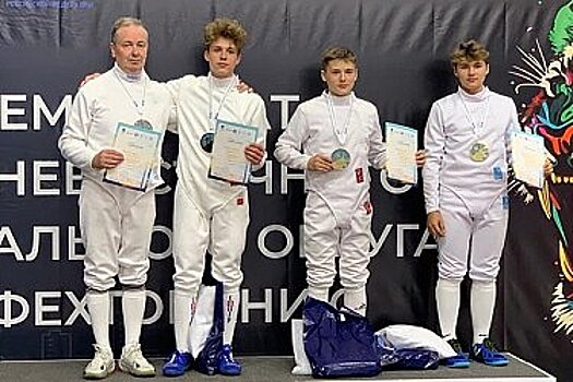 Спортсмены Хабаровского края впервые завоевали медали на чемпионате ДФО по фехтованию
