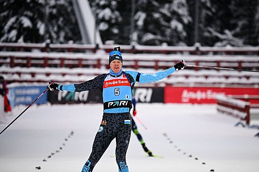Биатлонист Бажин выиграл суперспринт на чемпионате России