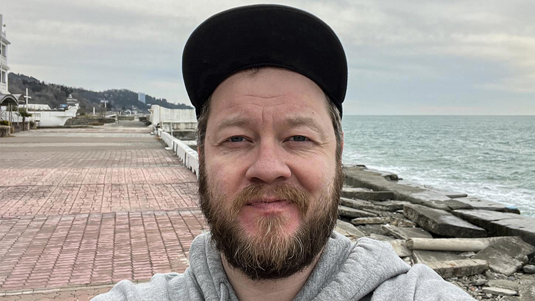 Режиссер «Электротеатра „Станиславский“ ударил женщину по лицу в баре Москвы