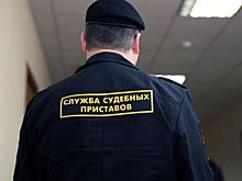 В Тольятти у мужчины арестовали внедорожник Prado за неуплату налогов