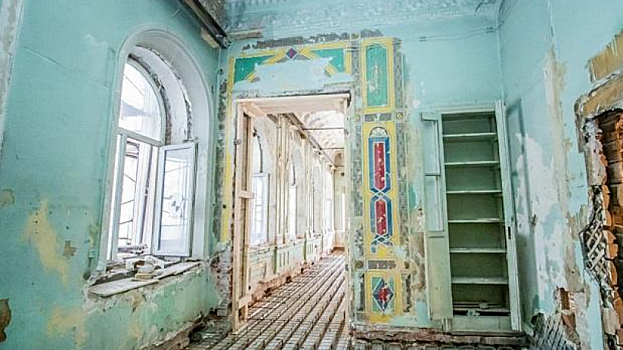 В доме Александровского в Саратове обнаружены старинные росписи