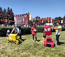 В Челябинске дети собрали 200 тракторов