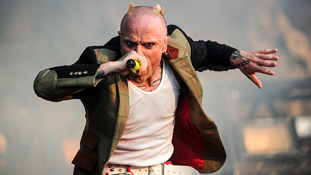 Участник группы The Prodigy Кейт Флинт во время выступления на международном фестивале рок-музыки Maxidrom 2011 на аэродроме "Тушино"
