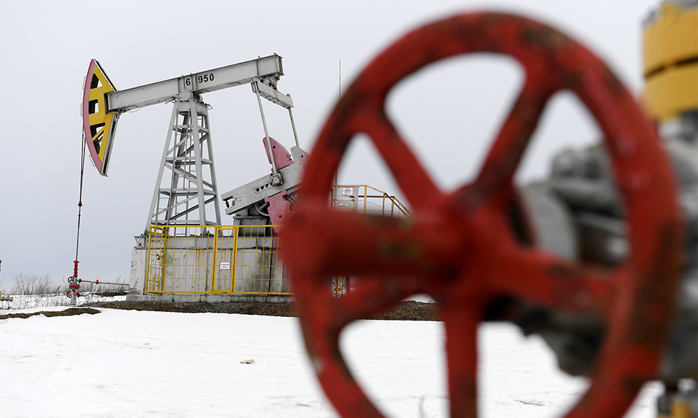 Bloomberg: Евросоюз пока не желает менять потолок цен на российскую нефть