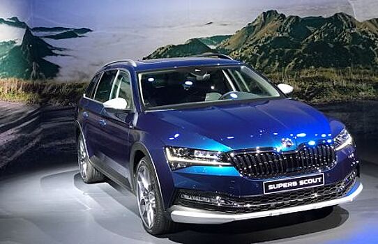 Skoda подготовила к продажам обновленную флагманскую модель Superb