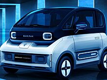 Интерьер электрокаров Baojun E300 и E300 Plus от GM продемонстрировали в Сети