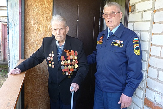 Геннадий Котельников поздравил со 100-летием участника Великой Отечественной войны