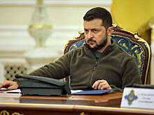 Зеленский подписал указ о введении санкций против Януковича и Дерипаски