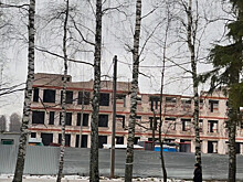 Рабочих из Ярославля привезут достраивать костромскую школу, чтобы не отвлекать своих