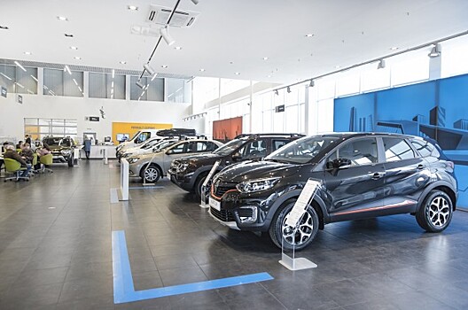 Продажи автомобилей Renault в РФ выросли в январе-сентябре на 8% - до 103,3 тыс. машин