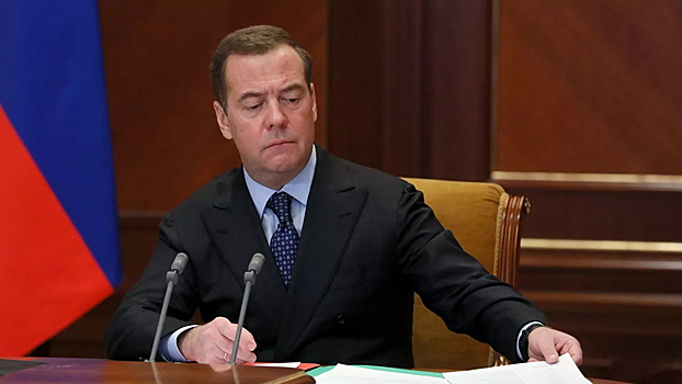 Медведев: борьба с COVID-19  - вопрос нацбезопасности