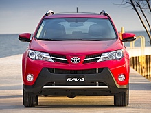 Toyota RAV4 идет в лидерах SUV с пробегом в РФ, но "Нива" вне конкуренции