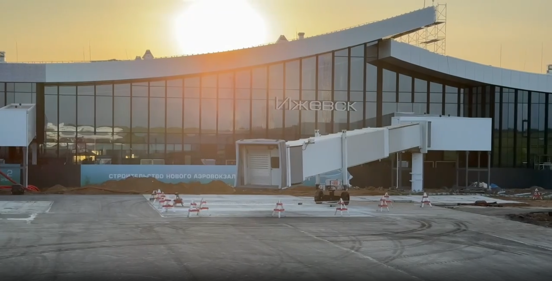 Жителям Удмуртии предлагают протестировать функционал нового терминала аэропорта Ижевска