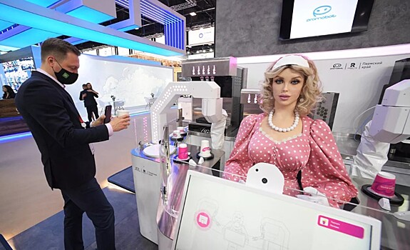 Чем запомнился нулевой день ПМЭФ-2022