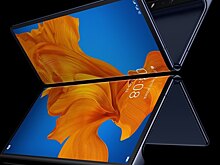 Huawei показал складной смартфон с 5G и обновление экосистемы