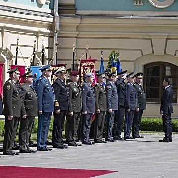 «Рефлекторная ошибка»: глава ССО объяснил, почему не отдал воинское приветствие Зеленскому на инаугурации