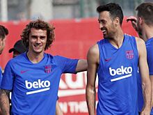 Четыре игрока обсуждают с "Барселоной" новые контракты с понижением зарплаты