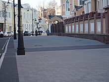 Шлагбаумы начали устанавливать на будущей пешеходной улице Малой Покровской