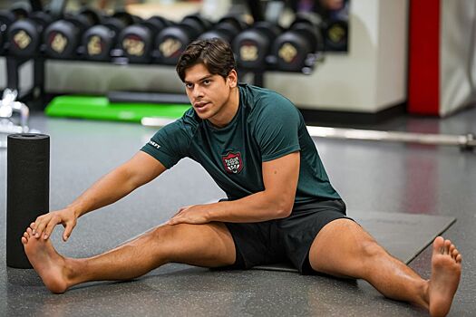 Денисенко: «Авангард» играет, как в Канаде. Поэтому в омском матче быстрее освоился