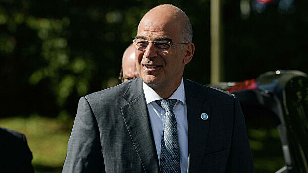 Глава МИД Греции заявил о поддержке нового правительства Ливана