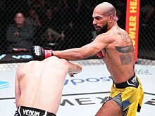 Чарльз Джонсон продлил контракт с UFC после победы над Азатом Максумом