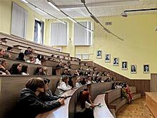 Новикомбанк рассказал воронежским студентам о цифровом рубле