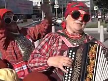 Песни «Бурановских бабушек» в центре Москвы не помогли сборной России