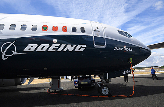 Не выпускают в небо: Boeing 737 MAX назначили новую проверку из-за проблем с электрическим заземлением