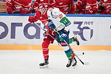 ХК «Спартак» дома крупно обыграл «Салават Юлаев», забросив шесть шайб