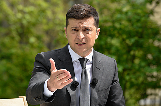 Зеленский призвал Швейцарию отдать российские активы Украине