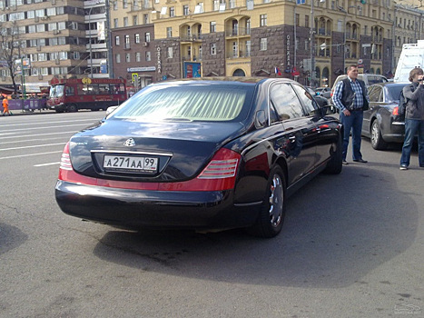 Maybach Жириновского накопил 120 неоплаченных штрафов