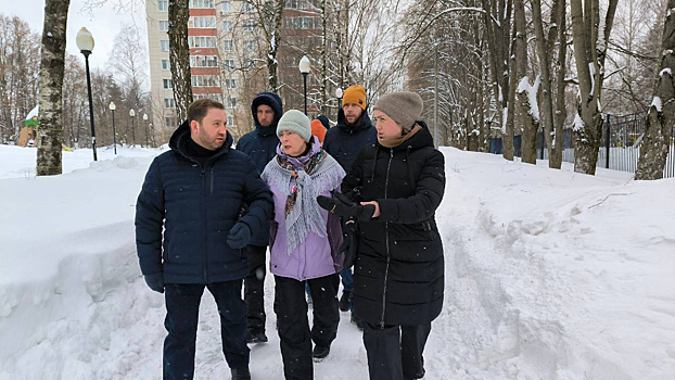 Сегодня, 21 февраля, глава управы района Савёлки Игорь Костин провёл обход территории 7-го микрорайона