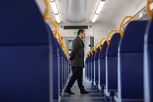 Пассажиры ЦППК смогут смотреть фильмы онлайн-кинотеатра Premier в поездах РА-3