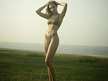 Дочь Екатерины Климовой показала точеную фигуру в купальнике