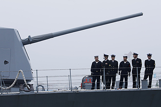 ВМС США и Японии отработали в Японском море обмен информацией о ракетных пусках