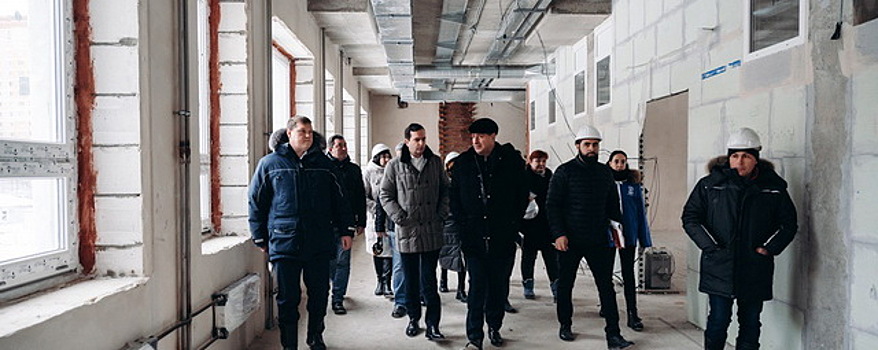 Андрей Булгаков оценил ход строительства школы в микрорайоне Финский