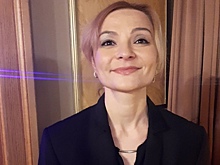 Вдова Левкина приехала на день рождения к Жене Малаховой вся в черном